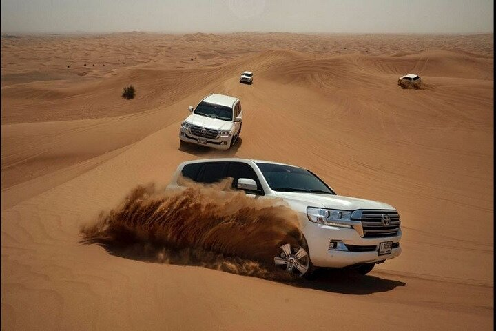 Experience the vastness of Dubai’s desert as you conquer the dunes in a 4x4 savoring the beauty of nature while the sun dips below the horizon. An unforgettable evening awaits.
